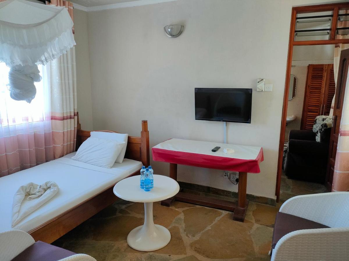 Prime Comfort Hotels & Apartments Mtwapa Esterno foto