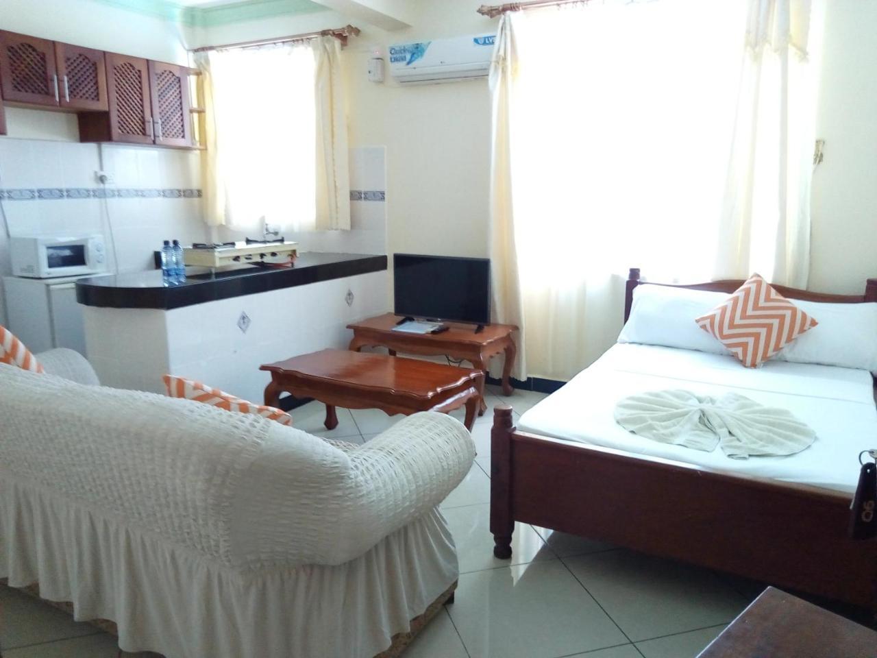 Prime Comfort Hotels & Apartments Mtwapa Esterno foto