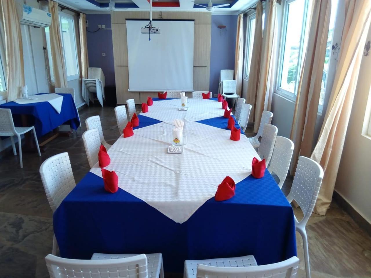 Prime Comfort Hotels & Apartments Mtwapa Esterno foto